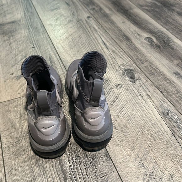 Nike Airmax - Picture 2 of 3